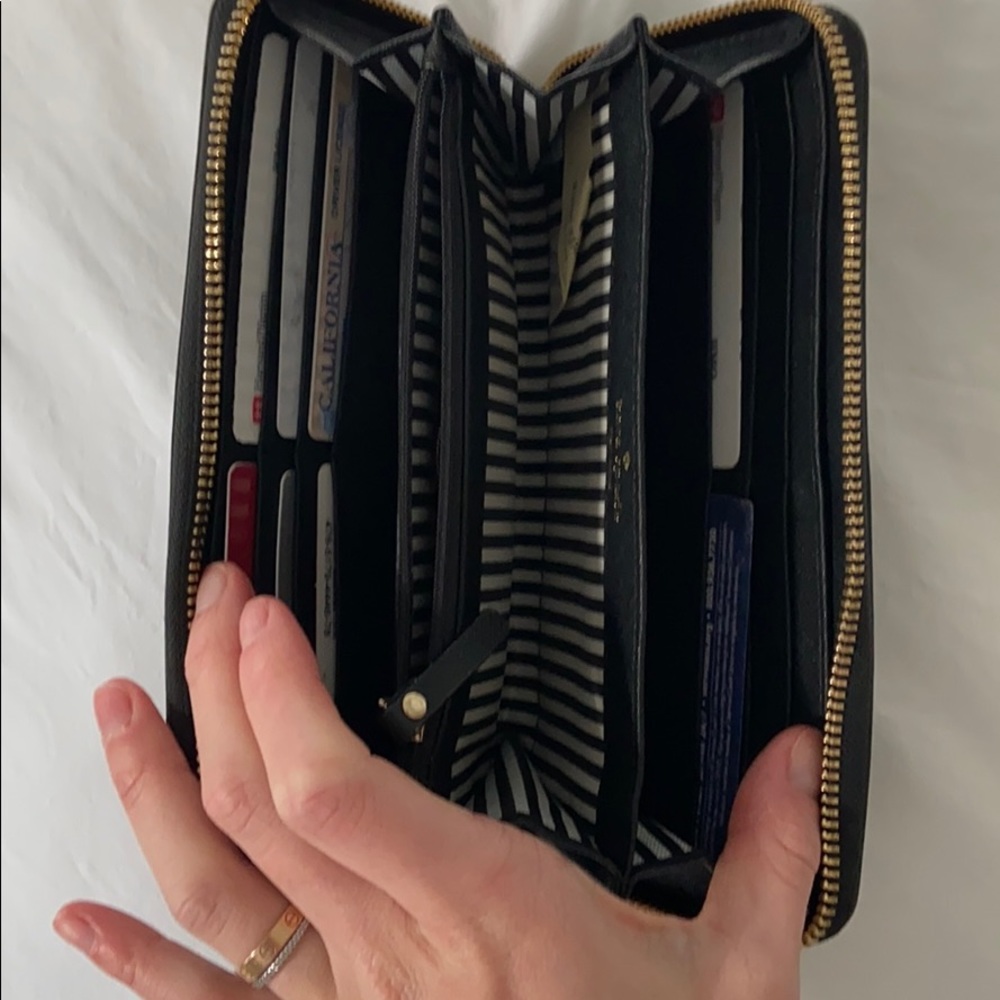 Kate Spade Wallet - Picture 3 of 3